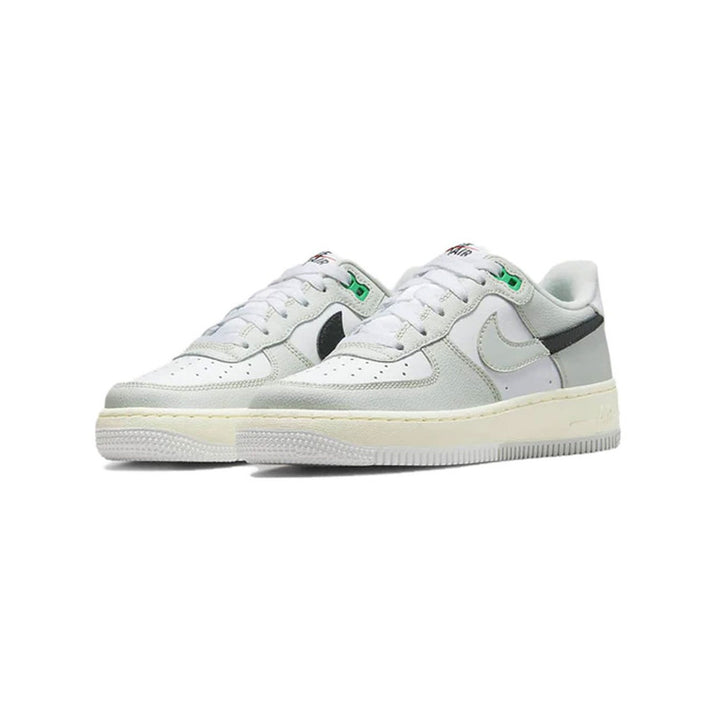 Tenis Nike Air Force 1 LV8 2 | LA BARCA SHOP COLOMBIA