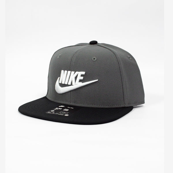 Gorra Nike Dri-FIT Pro Structured Futura