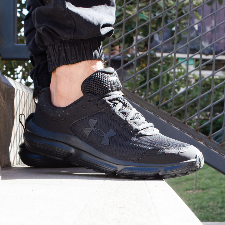 Tenis Under Armour Charged Assert 10 Hombre – La Barca Shop